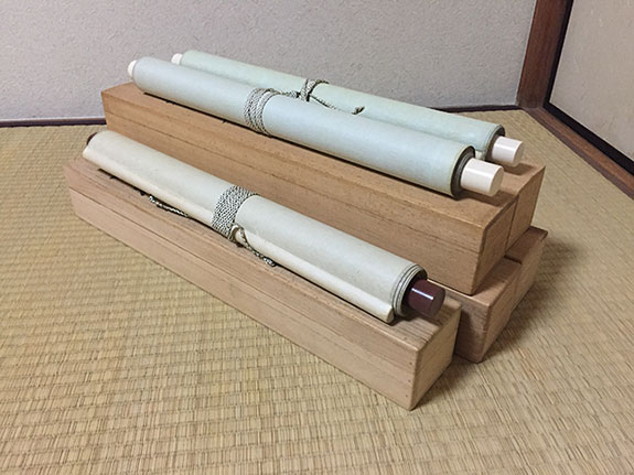 野口雨情の二行書、当麻曼荼羅の古仏画など掛軸を出張買取りさせて頂きました。京都府 木津川市