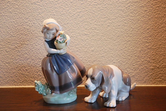 Lladro リアドロの人形を出張買取させて頂きました。