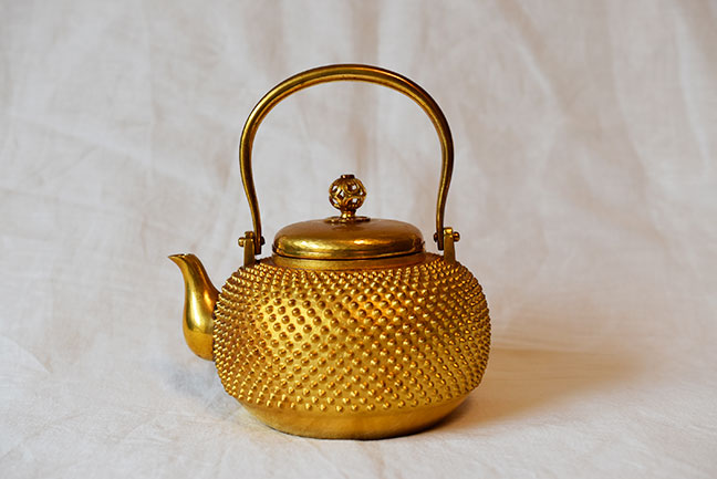 三重県伊勢市で金瓶を買取させて頂きました。