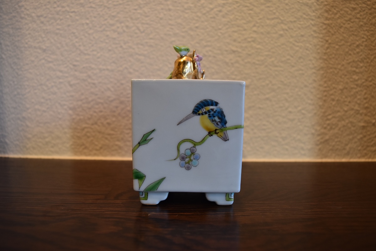 九谷焼 高 聡文 作の香炉を買取させていただきました